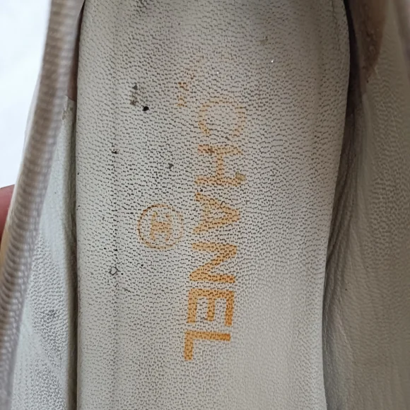 Chanel ballet flats cap toe size 37.5 patent